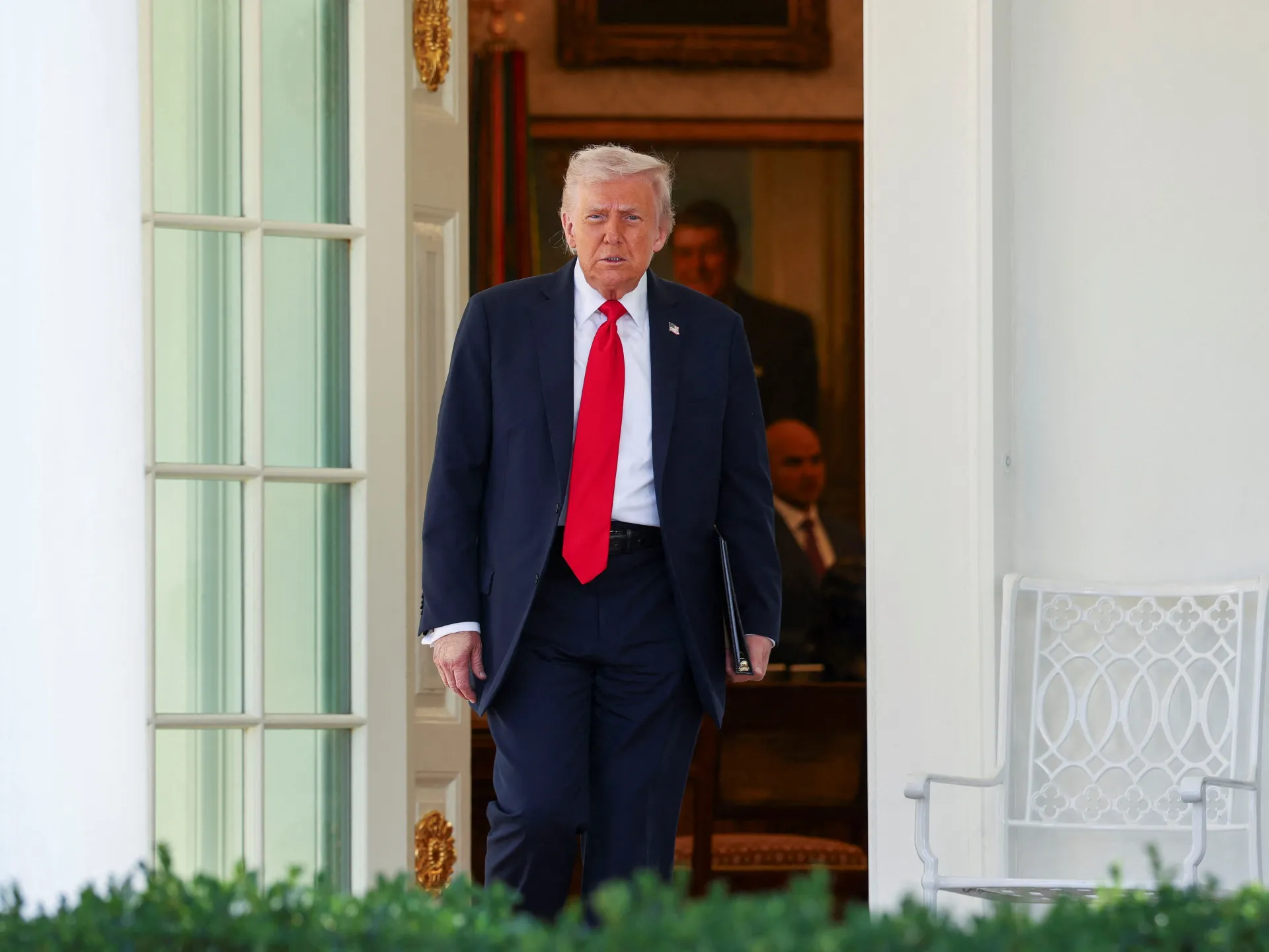 LIVE: Trump to host NATO chief as Putin meeting collapses | Donald Trump News