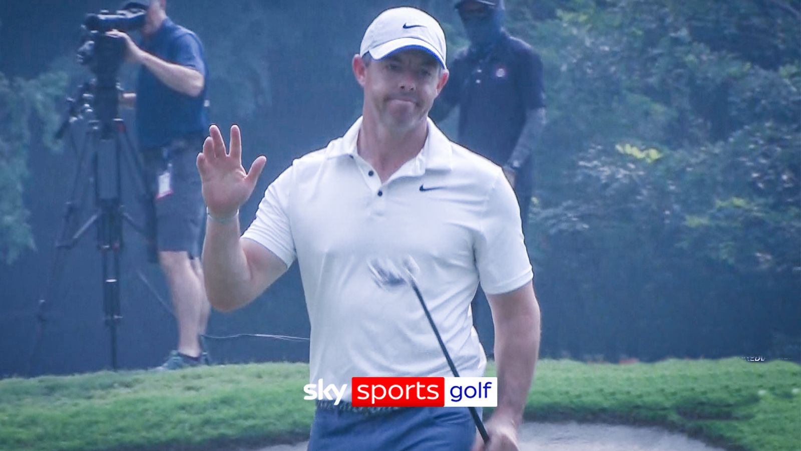 McIlroy's par of the season? Rory scrambles SENSATIONAL save!