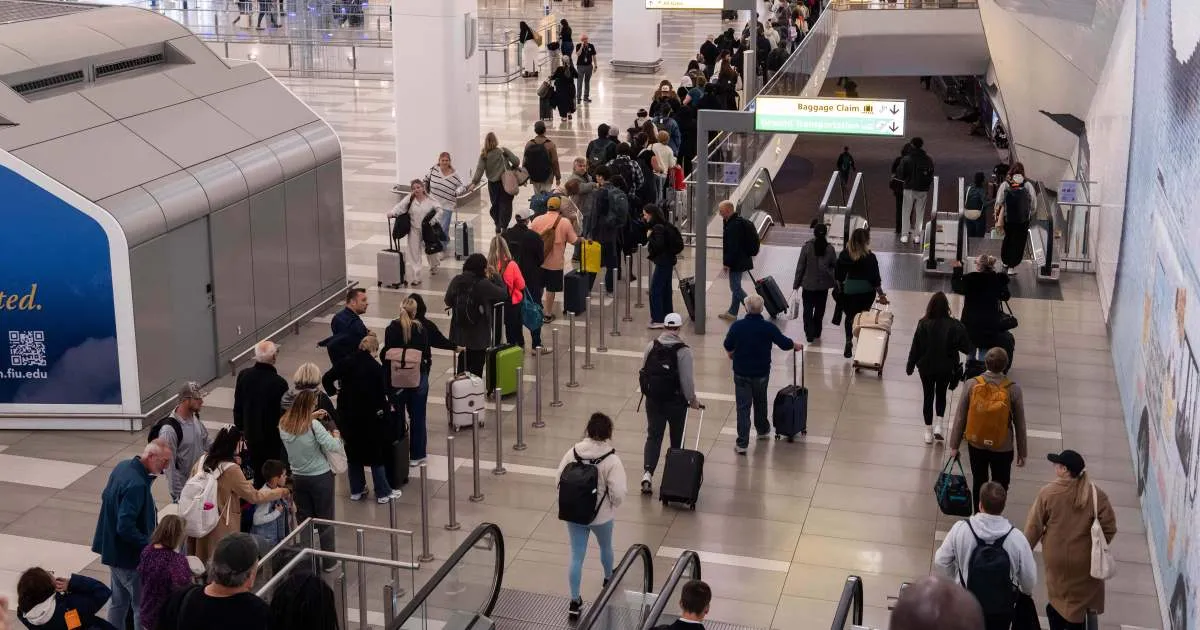 Airlines cancel 3,200 US flights amid fears travel could ‘slow to trickle’ | Travel News