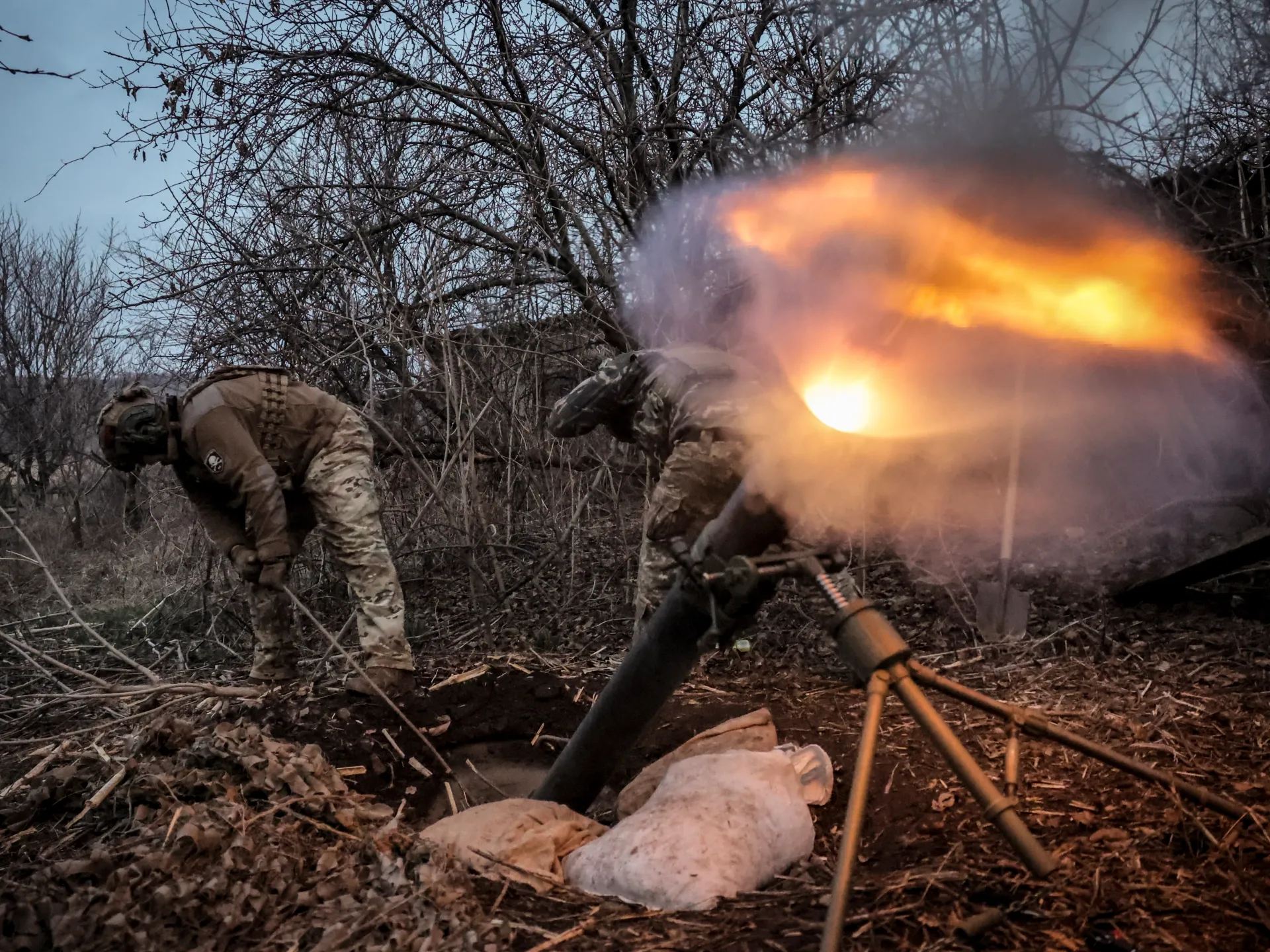 Ukraine says it attacked Russian oil refinery near Moscow as winter looms | Russia-Ukraine war News