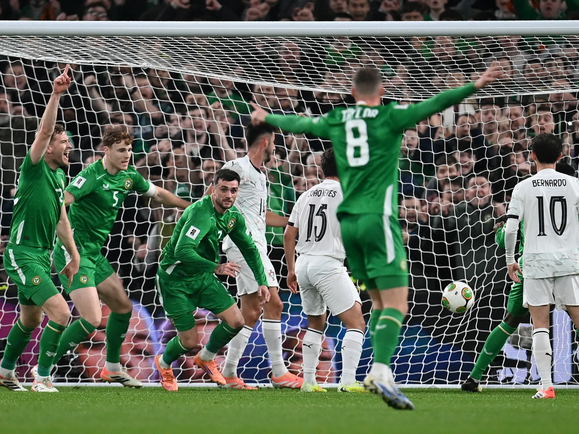 Ronaldo sent off as Ireland stun Portugal to keep World Cup hopes alive | Football News
