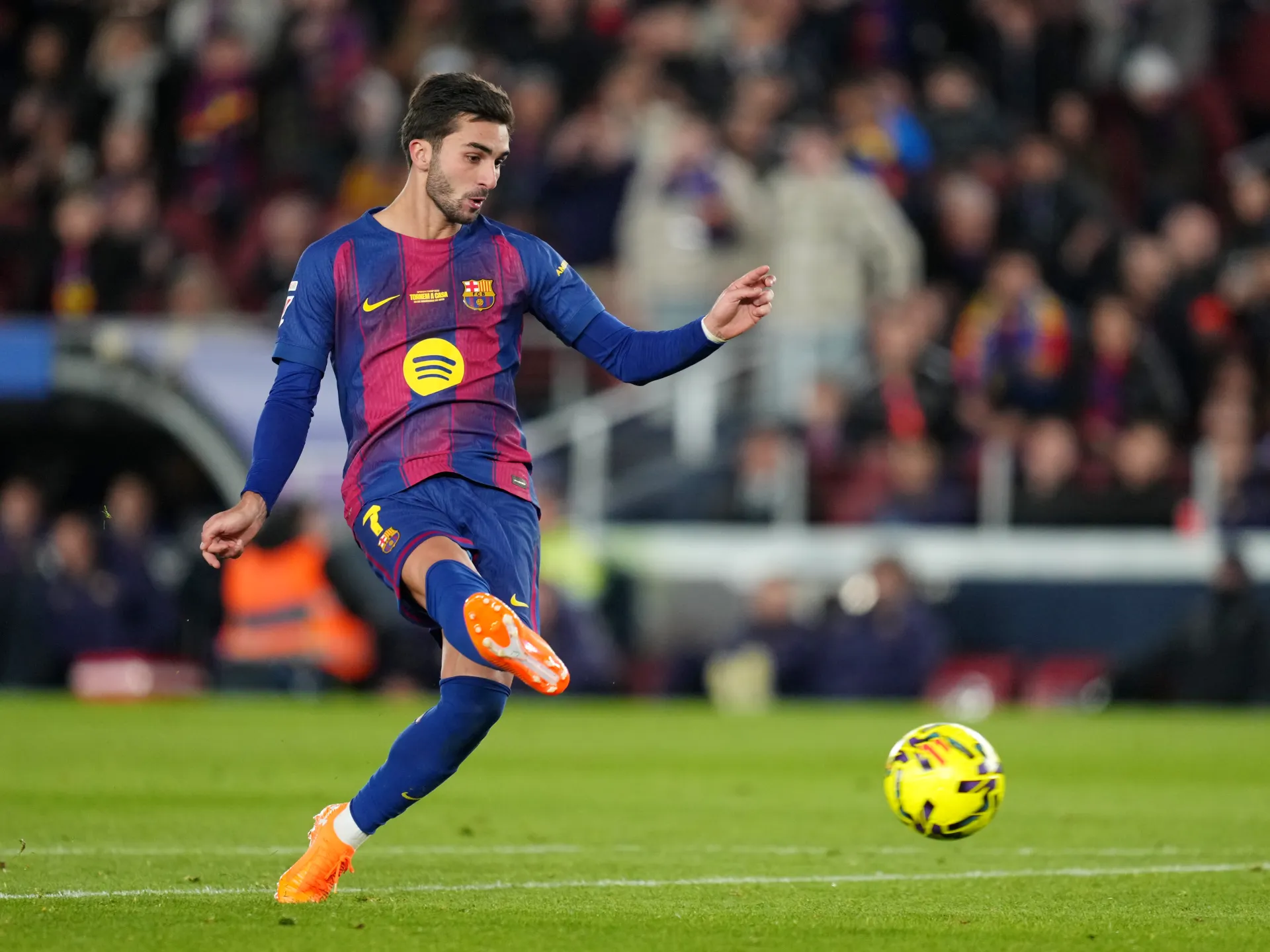 Barcelona thrash Athletic Bilbao 4-0 on emotional return to Camp Nou | Football News