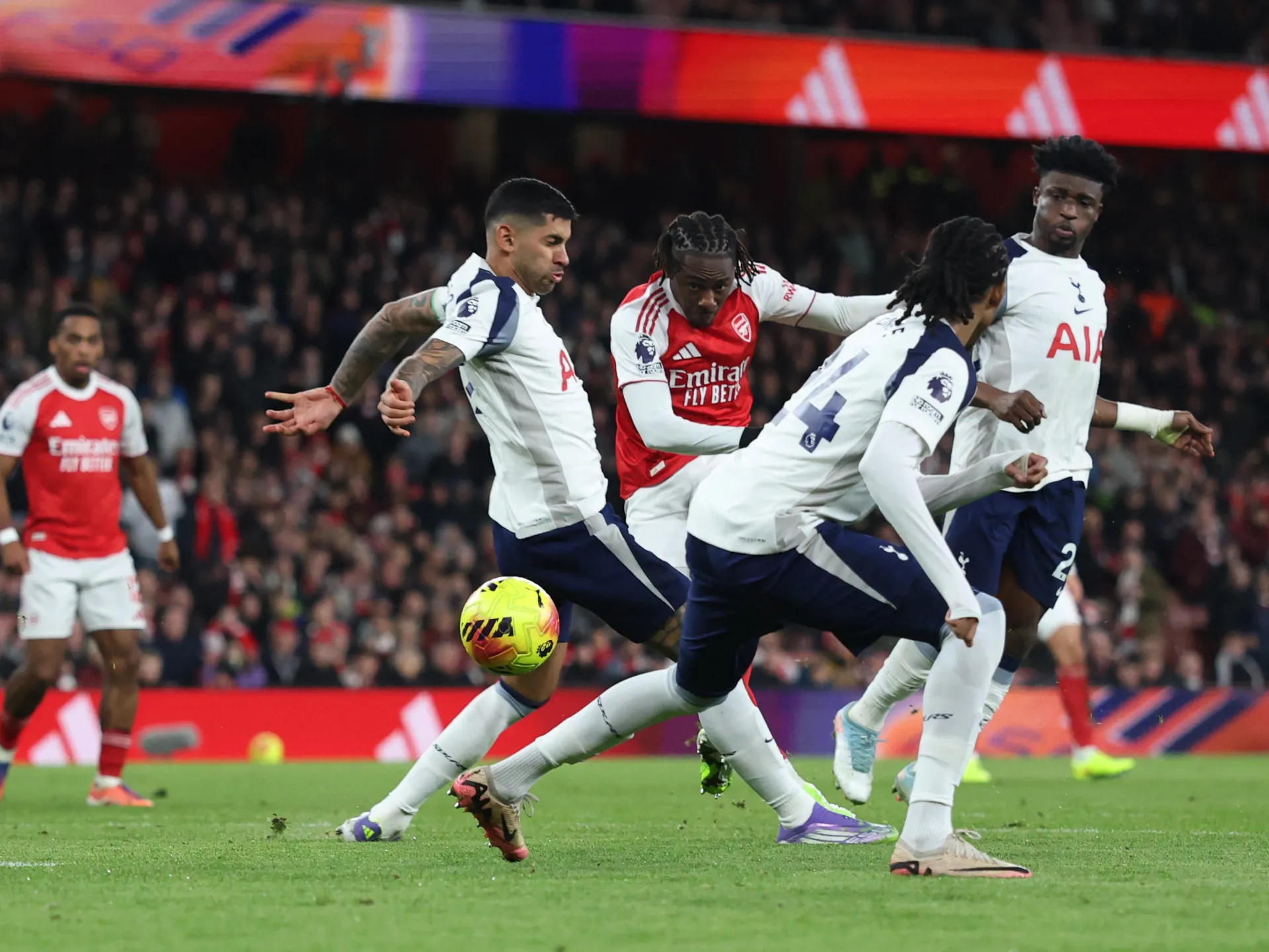 Arsenal thrash Tottenham 4-1 to go six points clear as Eze grabs hat-trick | Football News