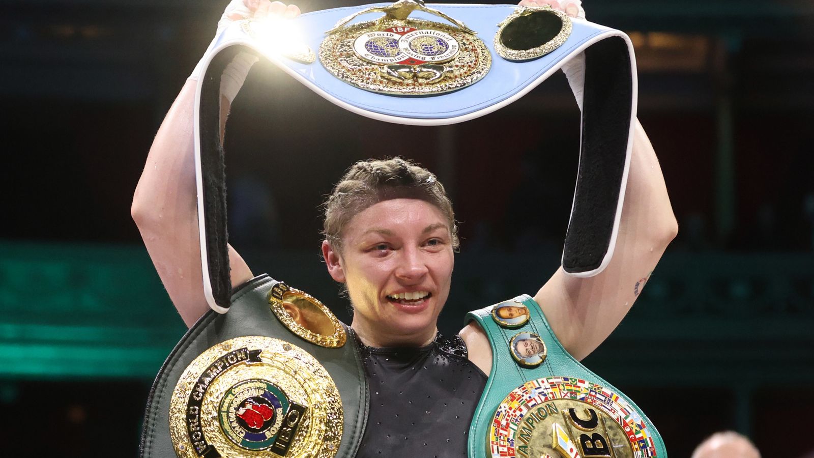 Lauren Price believes she can fight her way to a dream showdown at Principality Stadium – ‘It’s possible’ | Boxing News