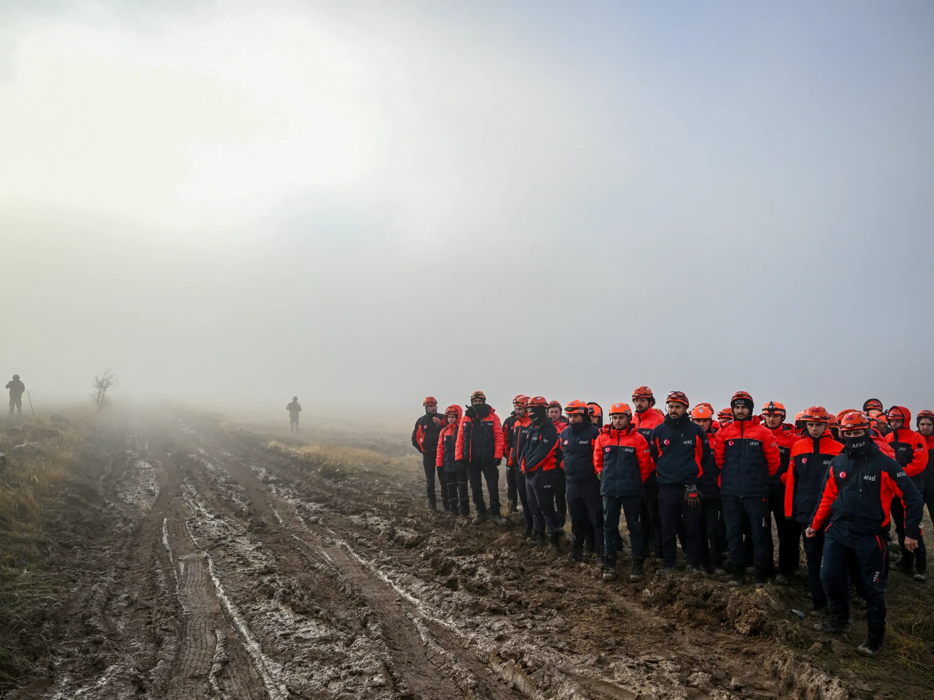 Investigation after jet carrying Libyan officers crashes in Turkiye | Transport News