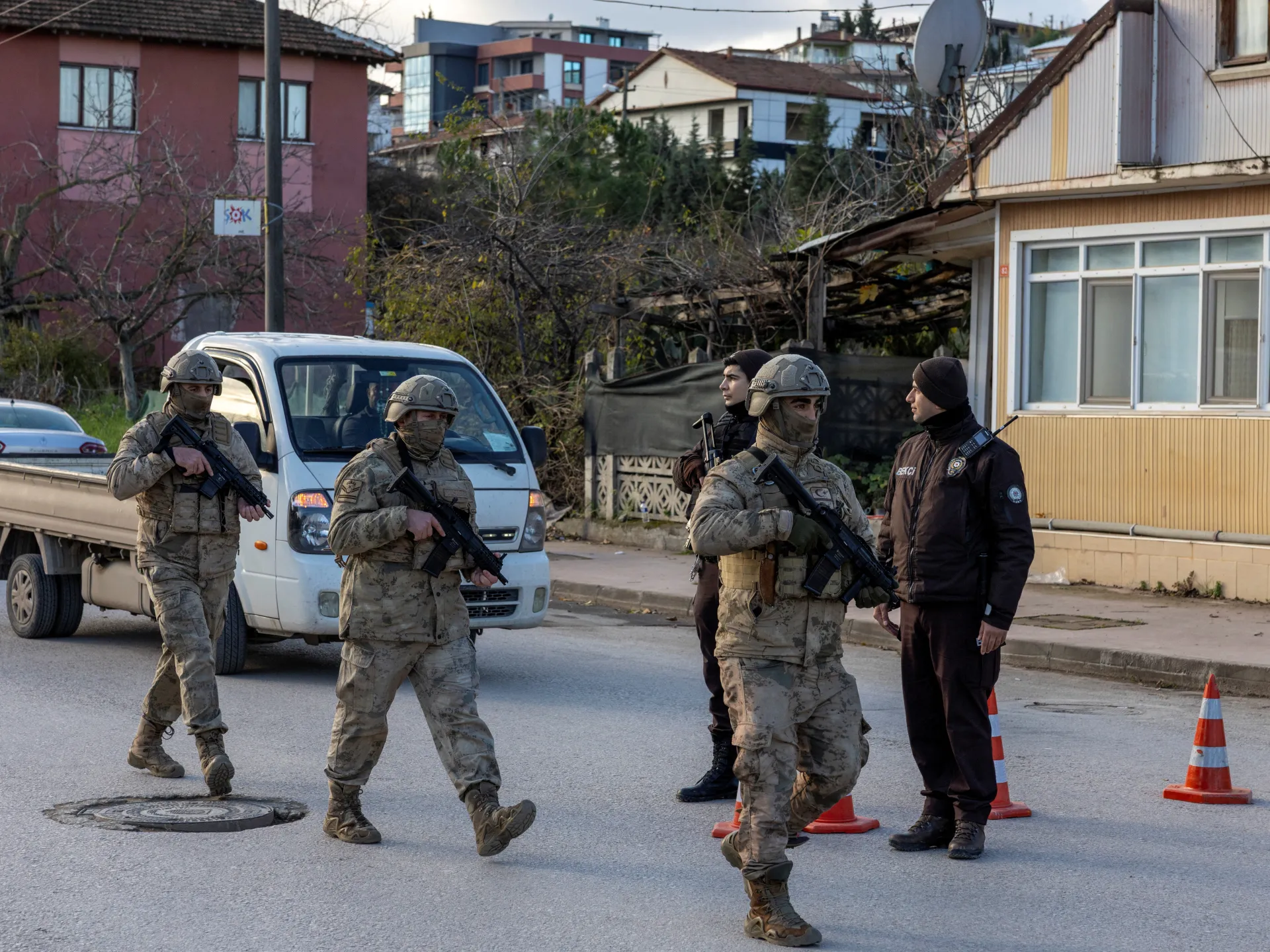 Turkiye arrests 125 ISIL suspects in new raids that mark widening crackdown | ISIL/ISIS News