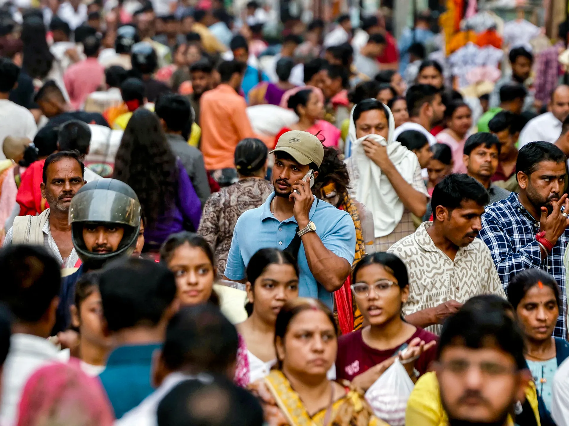 India orders phone makers to pre-install state-owned web safety app: Report | Cybercrime News