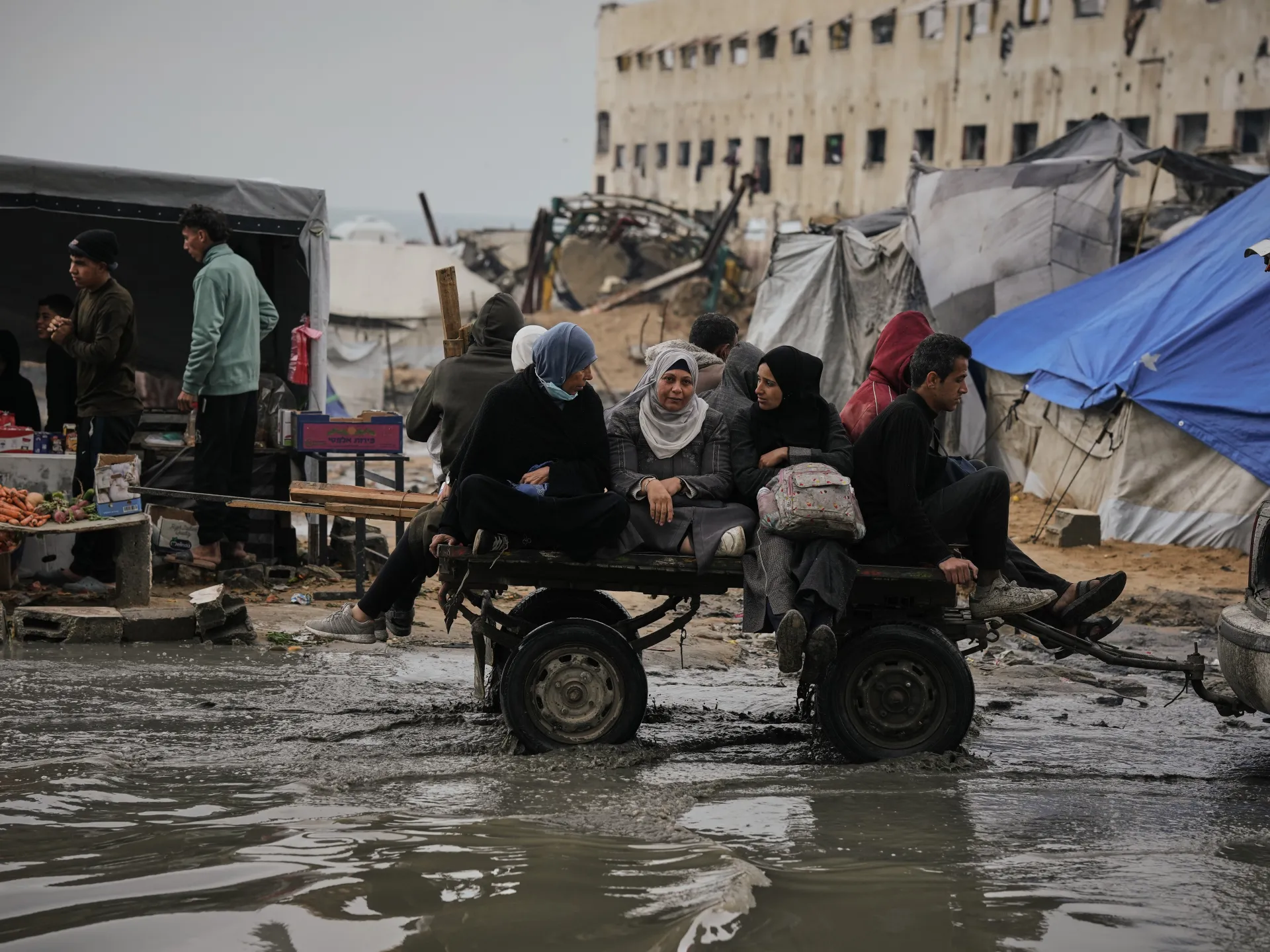 Why are Gaza’s war-damaged homes collapsing in winter? | Israel-Palestine conflict News