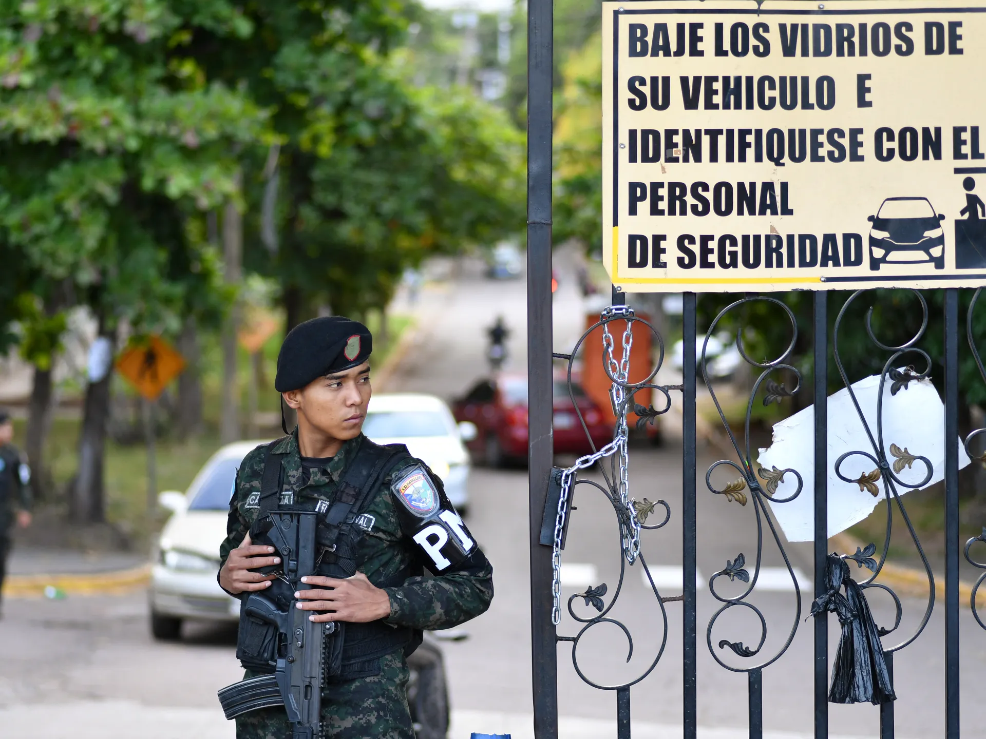 Honduras election official says ‘disturbances’ preventing vote recount | Elections News