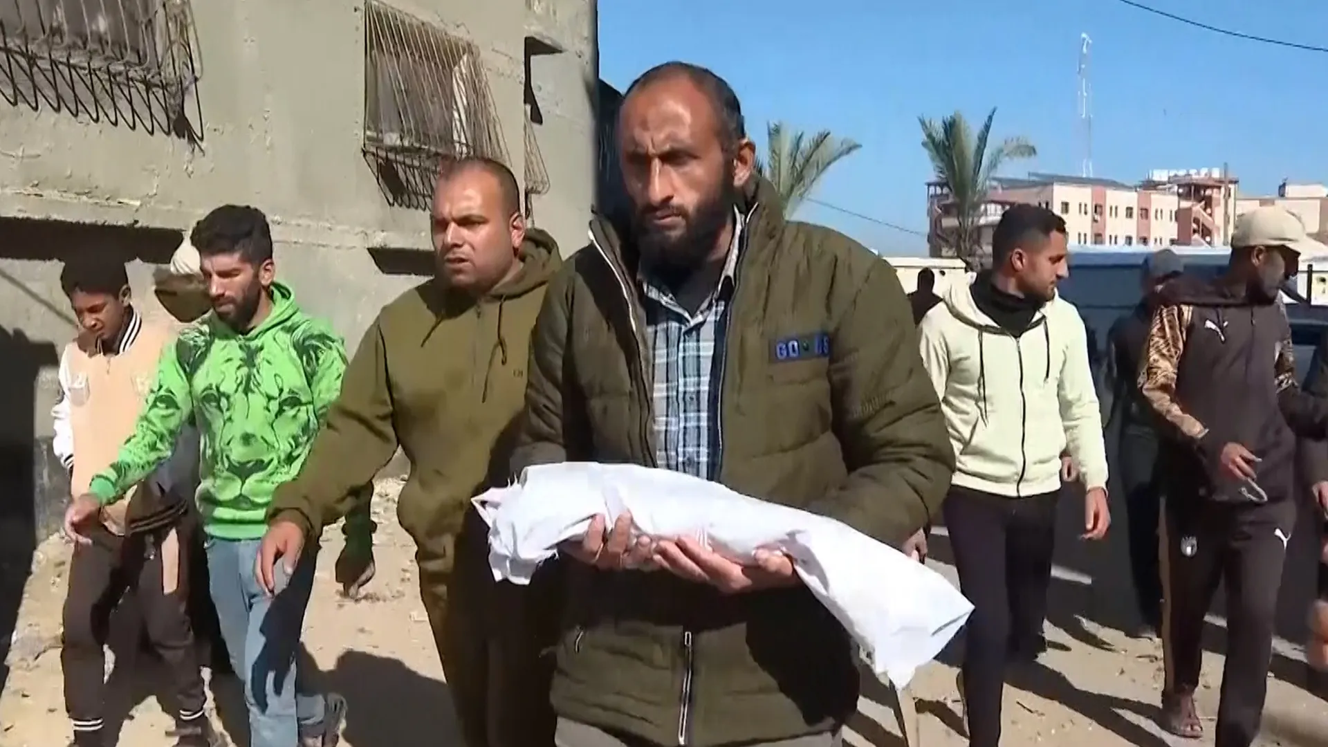 29-day-old baby boy dies of hypothermia as temperatures drop in Gaza | Gaza