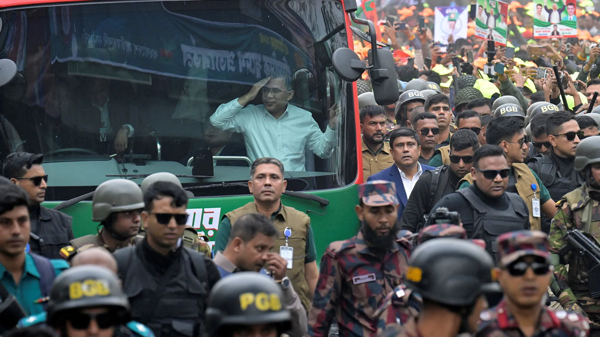 Bangladesh opposition leader Tarique Rahman returns after 17 years | Government