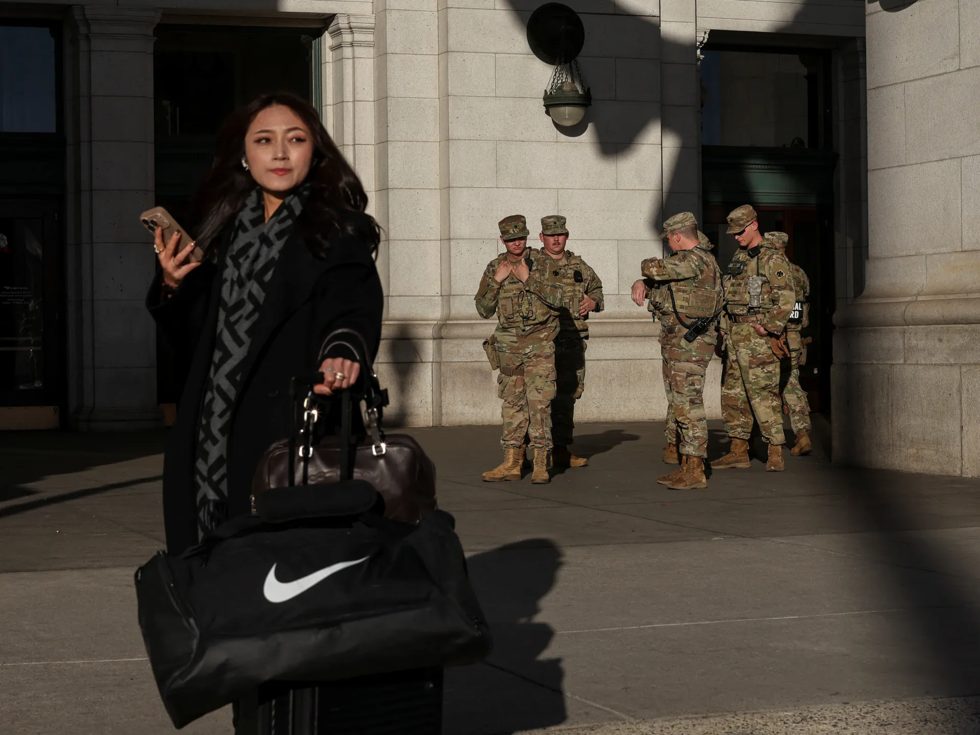 Trump says ‘removing’ National Guard from Chicago, Los Angeles and Portland | Donald Trump News