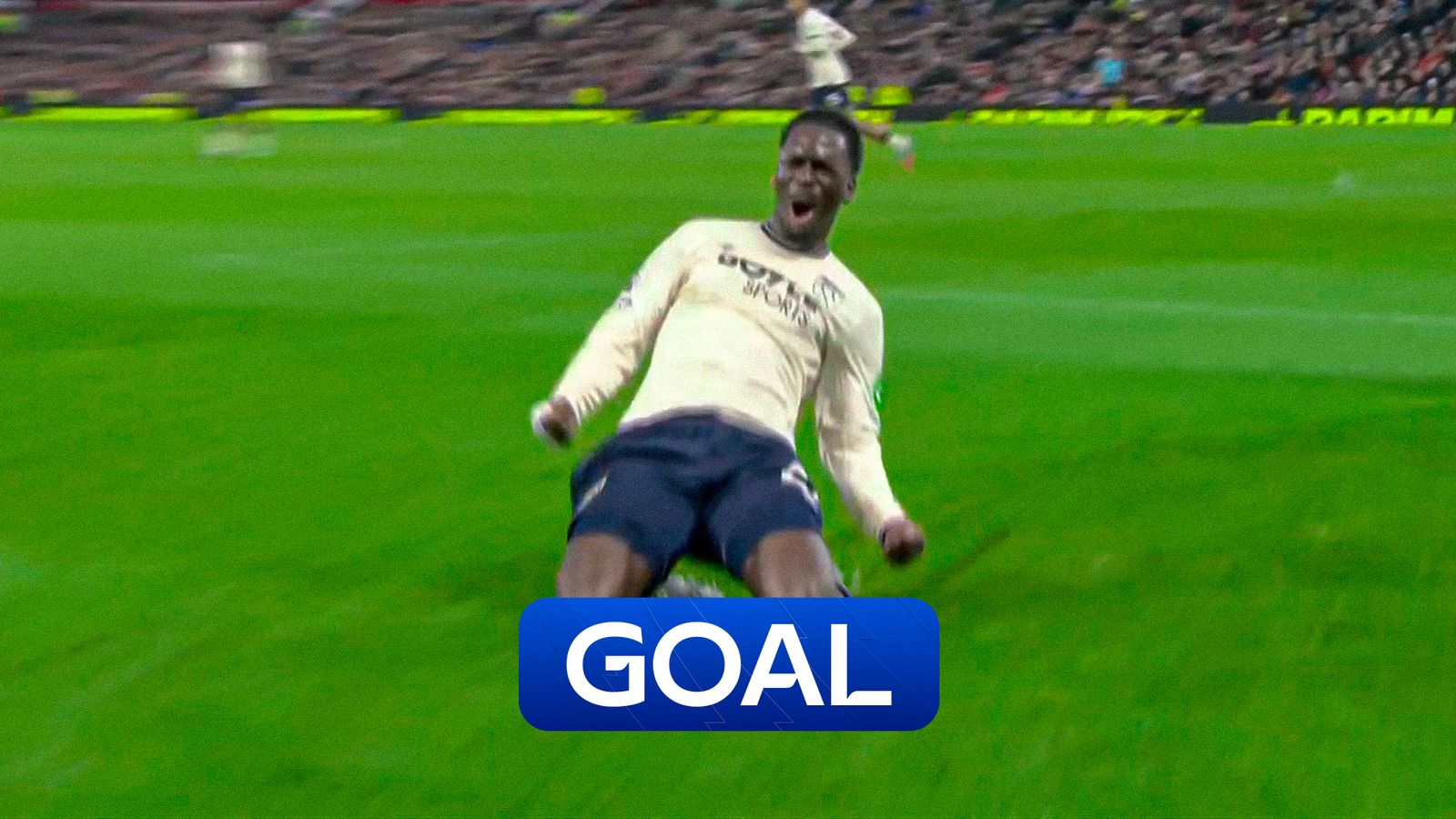 'How he's loving that moment' | Magassa levels for West Ham at Old Trafford!