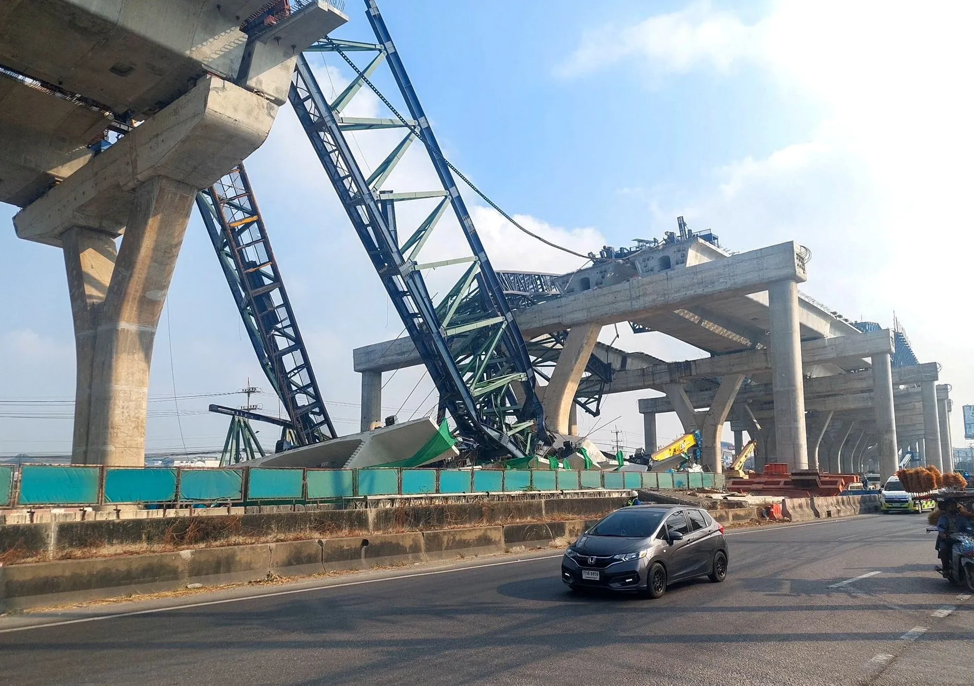 Another crane collapses in Thailand, killing two, after 32 die previous day | Infrastructure News