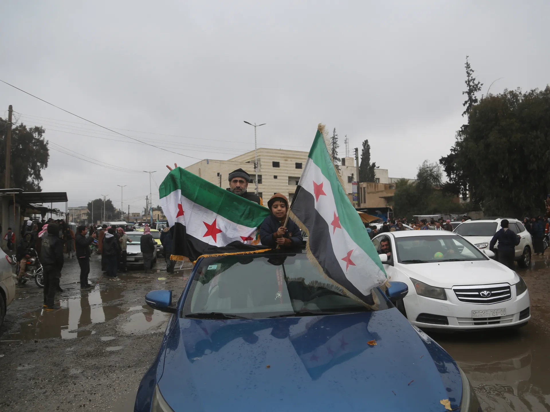 Syria announces ceasefire agreement with Kurd-led SDF after heavy fighting | Syria’s War News