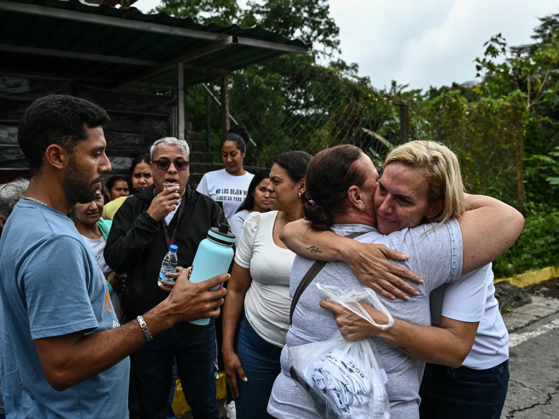 Son-in-law of opposition figure Edmundo Gonzalez released in Venezuela | US-Venezuela Tensions News