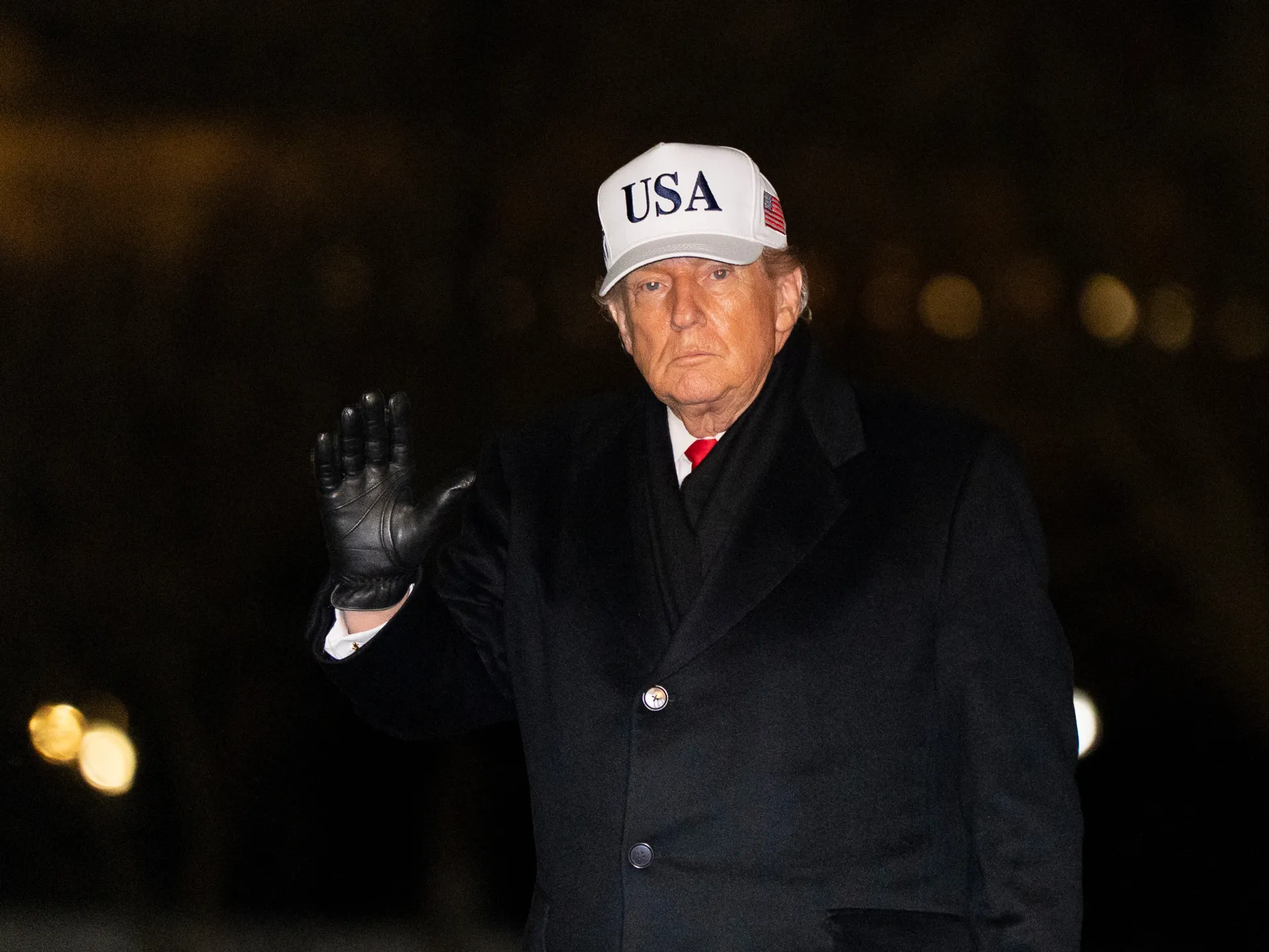 Trump reiterates threat of military action with demand for Iran deal | Donald Trump News