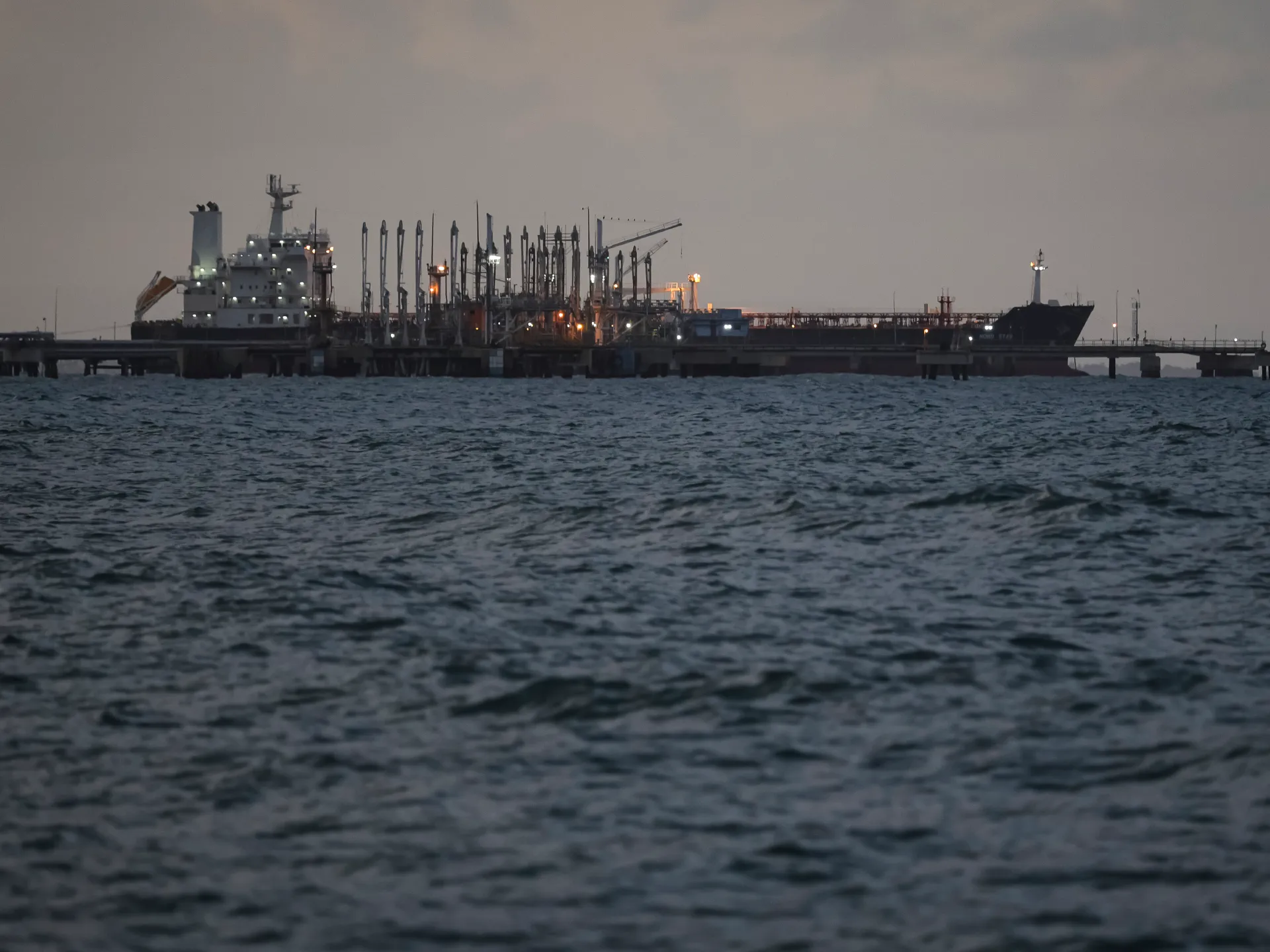 US imposes more sanctions on tankers transporting Venezuelan oil | US-Venezuela Tensions News