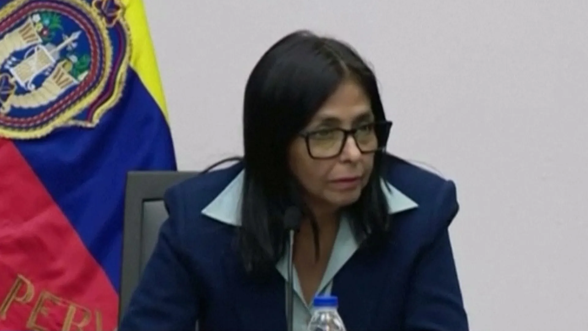 Venezuela’s acting president meets cabinet ministers | US-Venezuela Tensions
