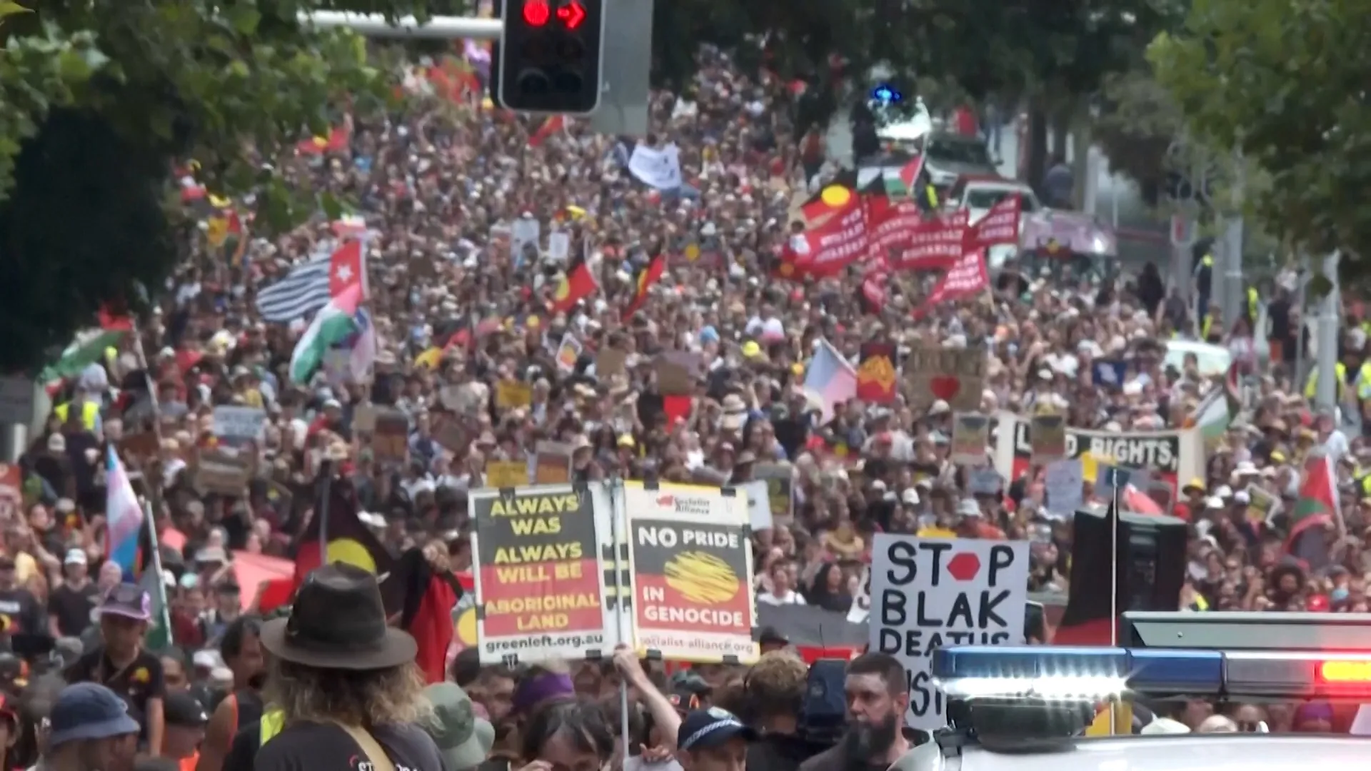 Video: Thousands of protesters march on Australia’s ‘Invasion Day’ | Indigenous Rights