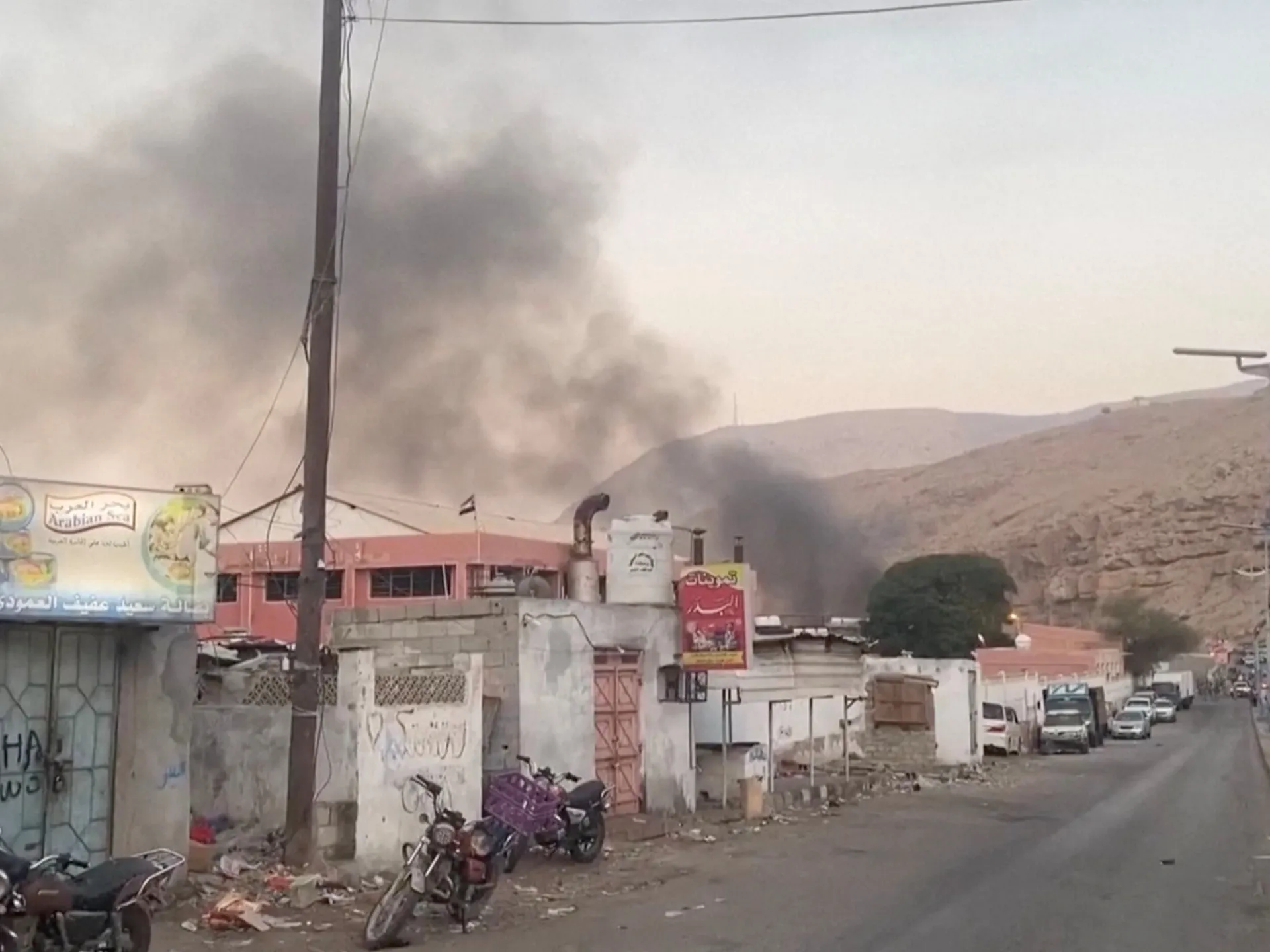 Yemen’s separatist STC refuses to withdraw from provinces near Saudi Arabia | Conflict News