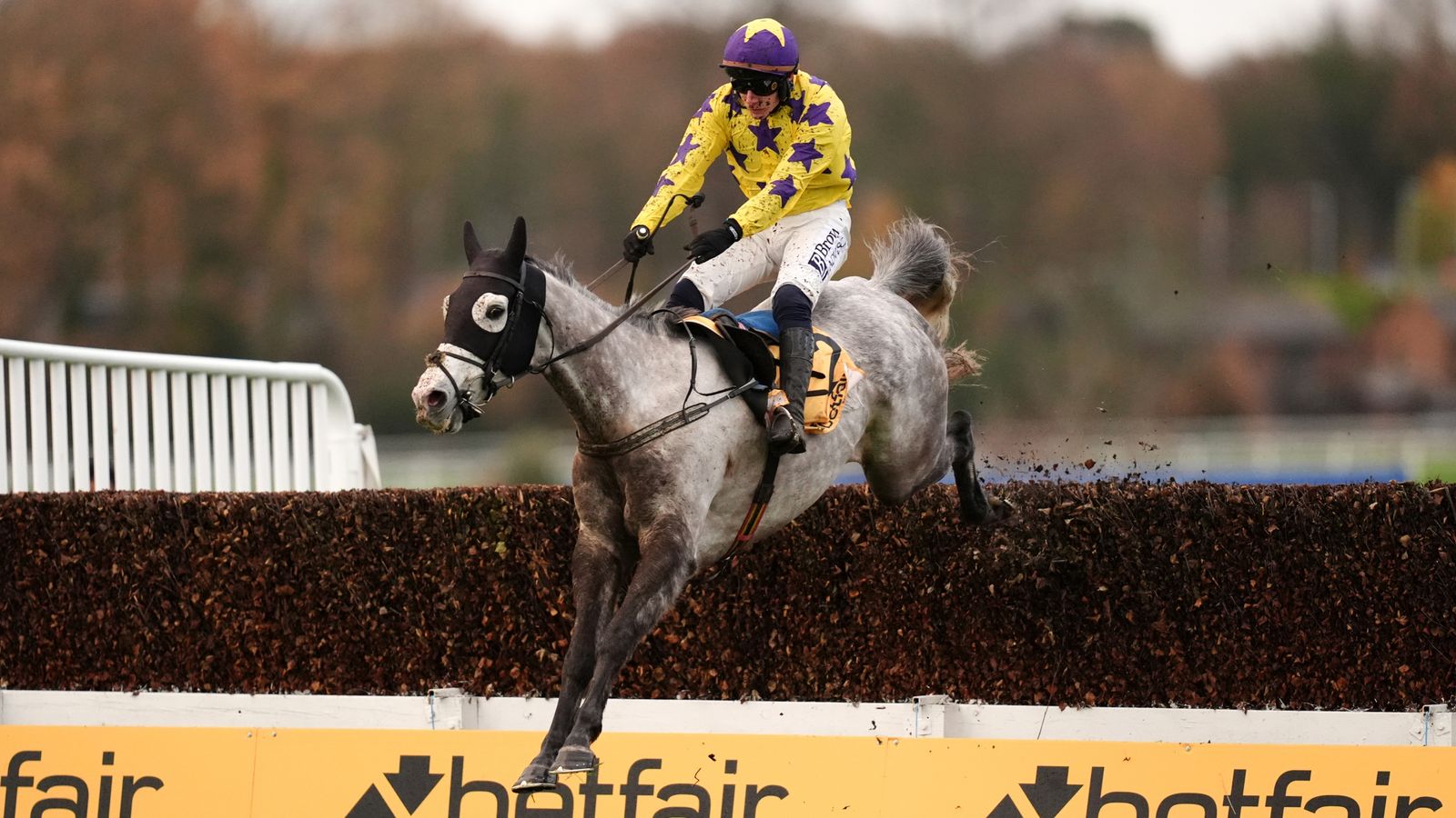 Today on Sky Sports Racing: Il Etait Temps takes on Jonbon in Clarence House Chase clash | Racing News